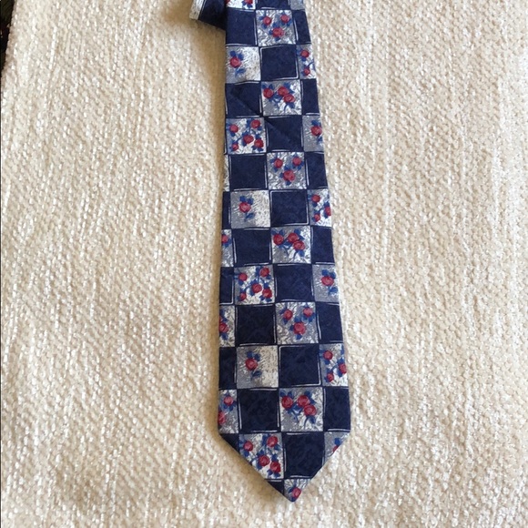 American Outpost Tie Blue, Red Floral - Picture 6 of 6